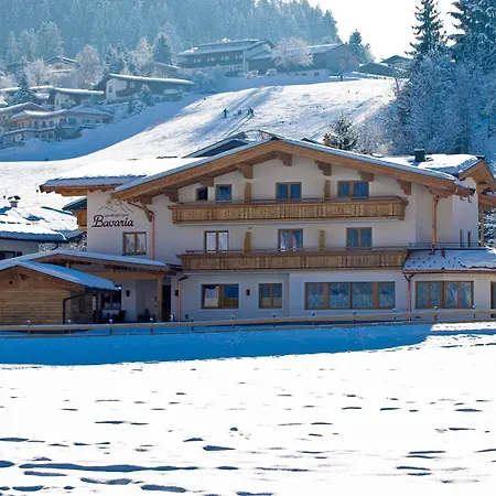 Hotel Garni Bavaria-2